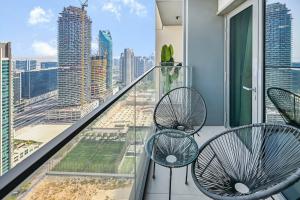 Golden Stays - 5 Mins From Mall I Downtown Dream 1Br Apt