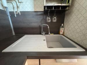 Appartements Studio lumineux proche plage : photos des chambres