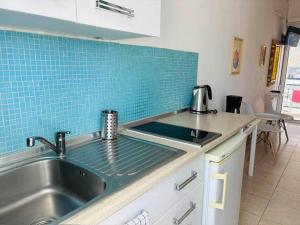 OLIA STUDIOS Olga studios