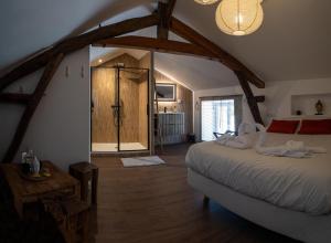 B&B / Chambres d'hotes Domaine de Pourrouquet - Chambres d-hotes : photos des chambres