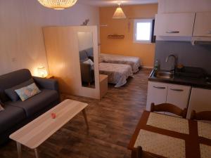 Appartements La Babaute 2 Studios 2-4 pers, Calme et nature, balcon et parkings : photos des chambres