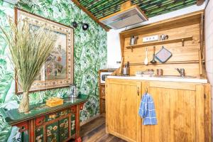 Golden pagoda -new luxurious residence