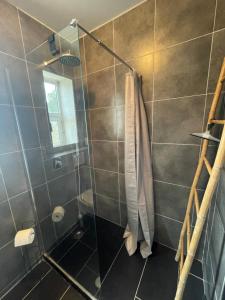 Maisons de vacances Les Ecuries - 3 bedroom Gite with plunge pool near Narbonne & the Canal du Midi : Maison 3 Chambres