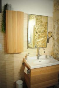 B&B / Chambres d'hotes Terre de Bacchus : photos des chambres