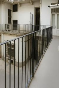 Casa vivace in centro Torino by Turin House Collection