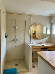Villas Une maison en Provence piscine au pied du Luberon : photos des chambres
