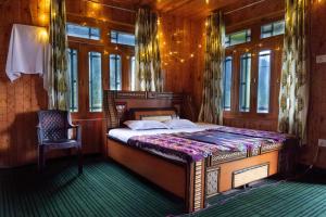 Serena by Xtastays - Deohari, Sainj Valley, Kullu