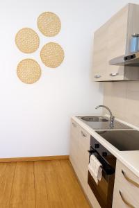 Casa vivace in centro Torino by Turin House Collection