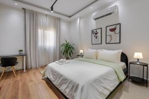 NewCairo Lush & Light