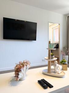 REGENCY Apartments - City Wohnung I Balkon I WLAN I Netflix I Parkplätze