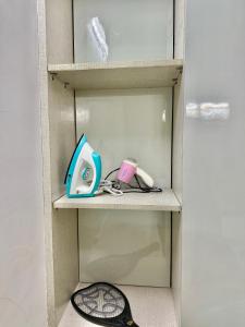 Super Luxury Independent Studio