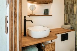 Hagwood - Cottage Magique en pleine nature - Rare