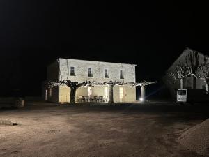 Maisons de vacances Gite Les Platanes a Pouzergues : photos des chambres