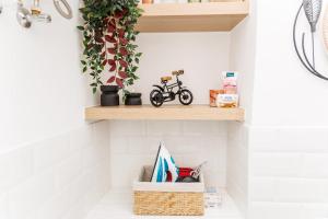 Deluxe New Studio l 10 Min walk to Centre