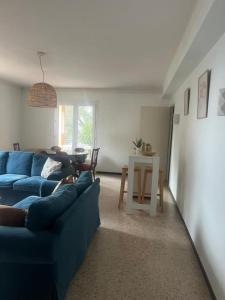 Eze village bas de villa jardin vue mer