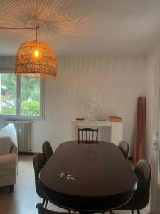 Eze village bas de villa jardin vue mer