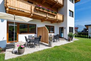 Two-Bedroom Apartment with Terrace room in Gästehaus Fuchs