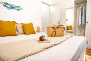 LEONE FLAT VII & Private Terrace with SEA VIEW