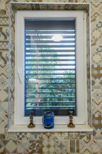 Apartment Miranda with terrace and BBQ by the sea