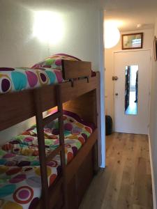 Grand studio calme vue sur port