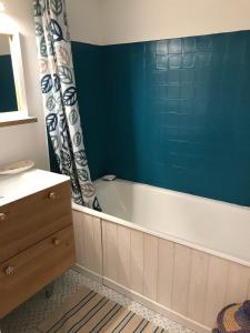 Appartements Grand studio calme vue sur port : photos des chambres