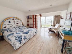 Brisas Shores Beach & OceanFront Apartments 1 or 2 bedrooms Cancun Hotel Zone