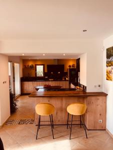 B&B / Chambres d'hotes La Bastide des Romarins : photos des chambres