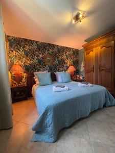 B&B / Chambres d'hotes La Bastide des Romarins : photos des chambres