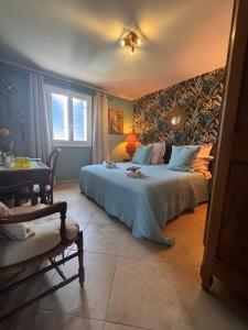 B&B / Chambres d'hotes La Bastide des Romarins : photos des chambres