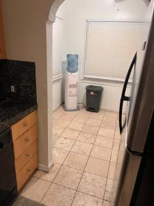 Downtown Neighborhood Room 3