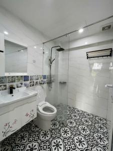 Đông Phương Apartment