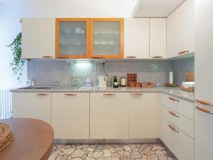 Stylish and bright apartment in the center of Milan