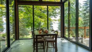 Lake Muskoka 3-bdrm Cottage - Pier 100 #70