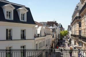 Appartements Townhouse 10 minutes from Paris SLZ : photos des chambres