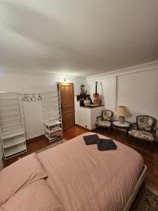 Appartements Townhouse 10 minutes from Paris SLZ : photos des chambres