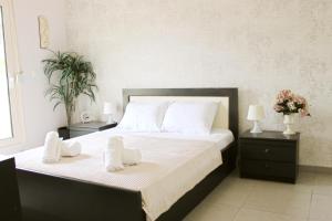Heraklion Comfort Living - Near Center & Knossos!
