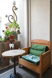 Sejours chez l'habitant Chambre avec sdb privee entre Arenes et Musee de la Romanite : photos des chambres