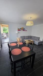 Appartements Appartement spacieux et lumineux : photos des chambres