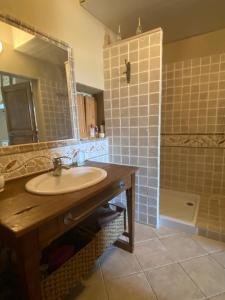 Maisons de vacances La Rochere - Hameau piscine a Gordes : photos des chambres