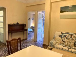 Lovely Rooms in a Shared Flat 300 meters from the Beach with Free Parking