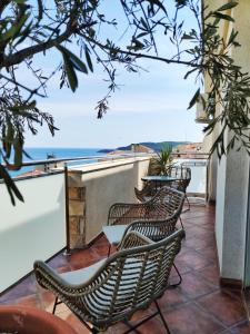 Mila & Aleksandr Apartments