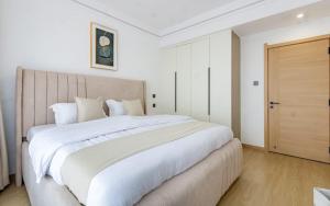 Riara One, Heated Pool, Gym, Parking, and Balcony