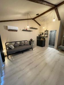 317 Accommodation