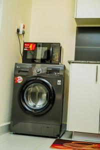 Luxore Rozina Airport View Apartment, Syokimau Nairobi