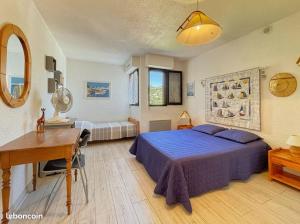 Appartement vue mer et piscine CAVALAIRE 4 personnes