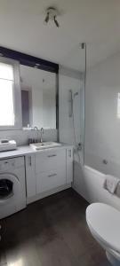 Appartements Type 2 Catho Esa : photos des chambres