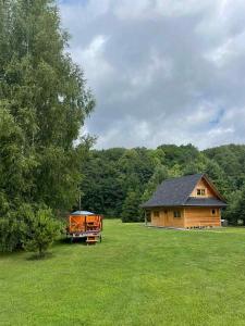 Chatka przy lesie Roztocze Szewnia Dolna 74 22-442