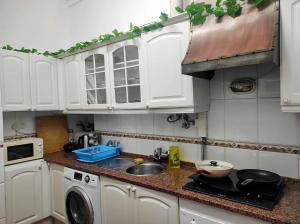 Perfect Room Near Airport 1