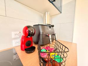 Maison rénové 10 prsn Parking privée & Balcon Proche Gare-Viotte