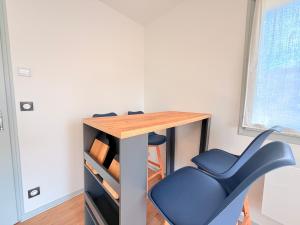 Maison rénové 10 prsn Parking privée & Balcon Proche Gare-Viotte